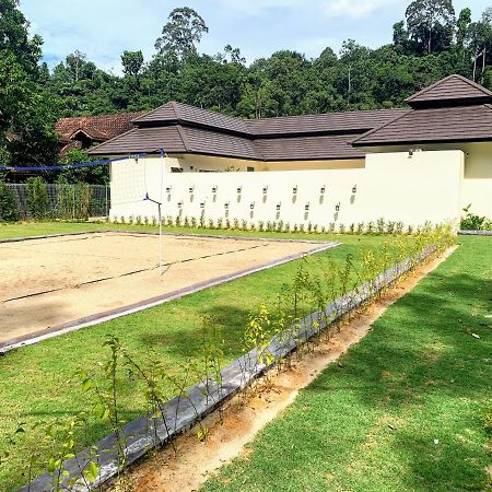 Charis Pool Villa 1 - 3 Bedroom With Private Pool Bentong Exterior photo
