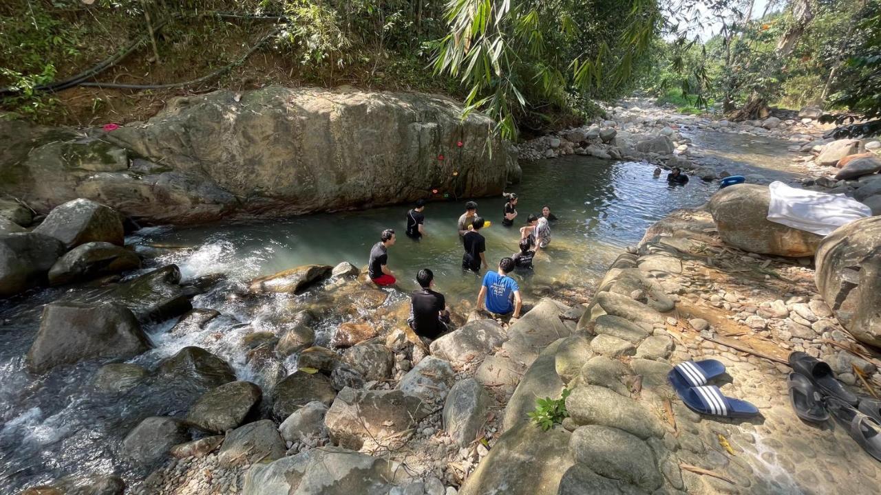 Charis Pool Villa 1 - 3 Bedroom With Private Pool Bentong Exterior photo