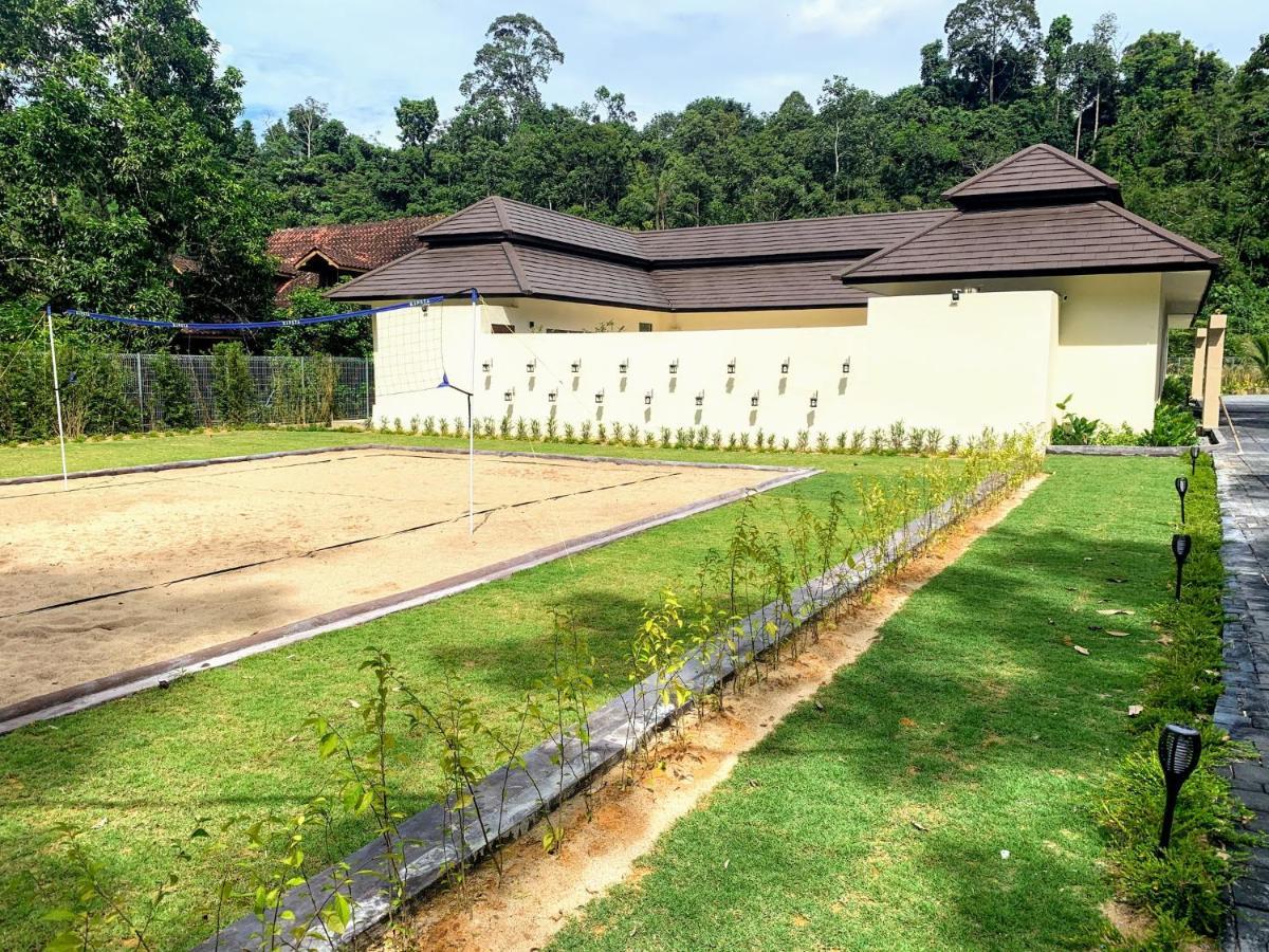 Charis Pool Villa 1 - 3 Bedroom With Private Pool Bentong Exterior photo
